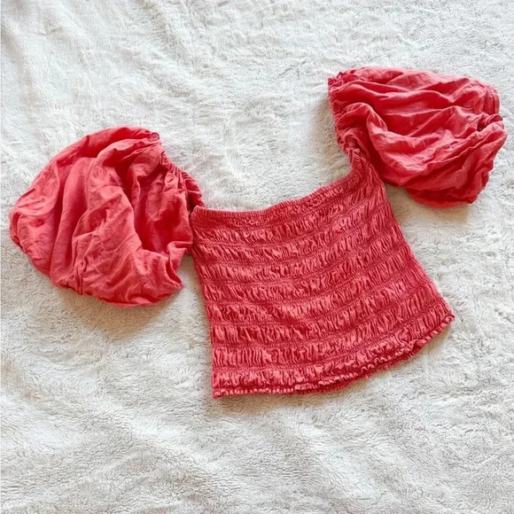Young Fabulous & Broke Tops - Young Fabulous & Broke Off the Shoulder Blouse size L